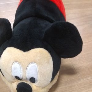 Mickey mouse flip a zoo